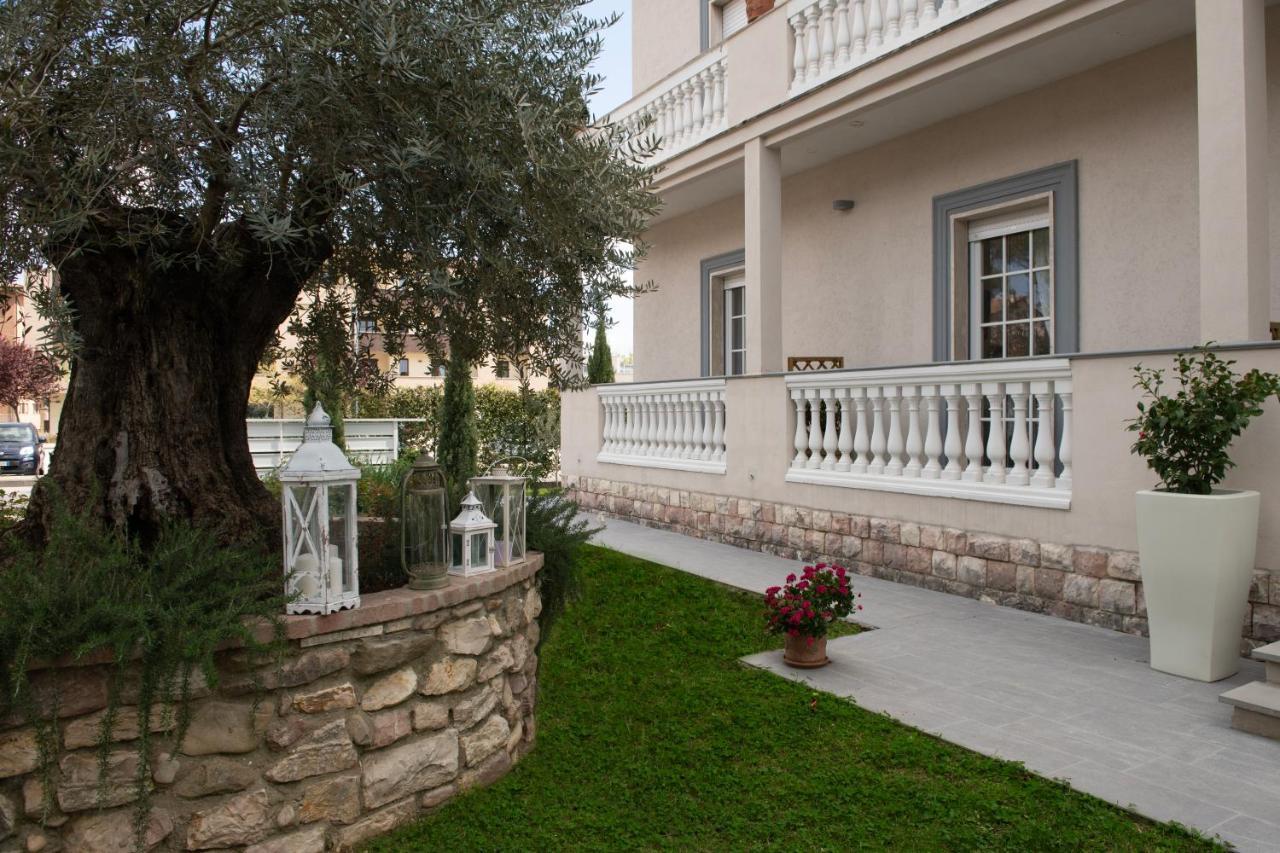 Villa Luce Assisi Rooms & Suites Kültér fotó